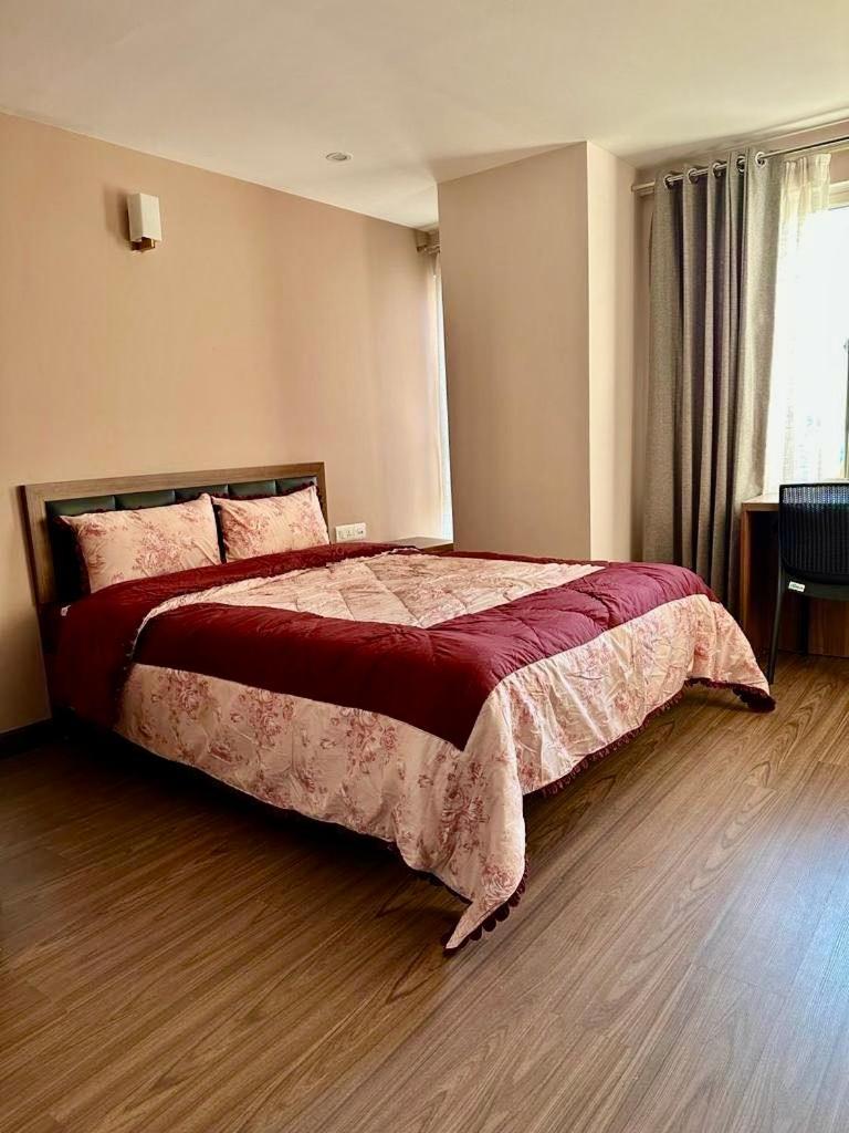 Penthouse 3 Bedroom Apartment With A Beautiful View Pokhara Eksteriør billede