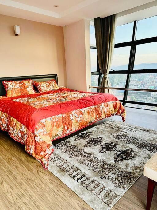 Penthouse 3 Bedroom Apartment With A Beautiful View Pokhara Eksteriør billede